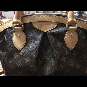 Authentic Louis Vuitton Monogram Tivoli PM bag